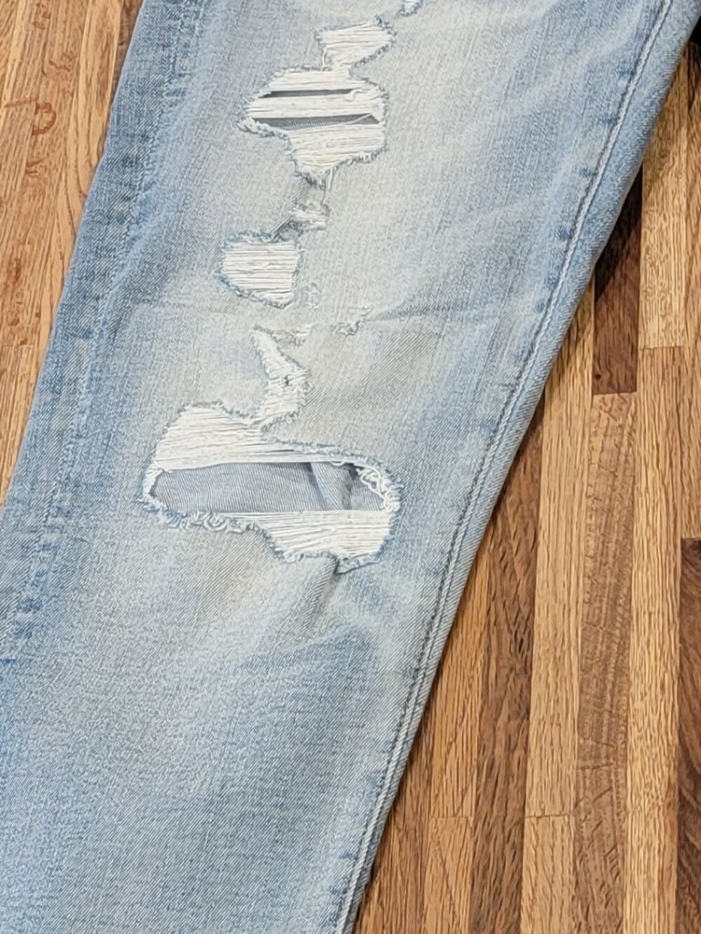 American Eagle Airflex 360 Factory Distressed Light Wash Men's Jeans 31 x 30 - Picture 3 of 10
